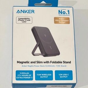 Anker MagGo Magnetic Power Bank Battery 5,000 mAh w/ Foldable Stand Black NEW